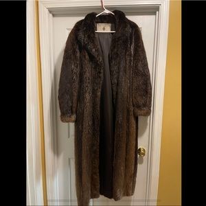 Full Length Fur Coat XL/XXL